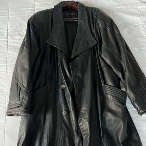 Vintage Black Leather Trench Coat with Panel Stitching